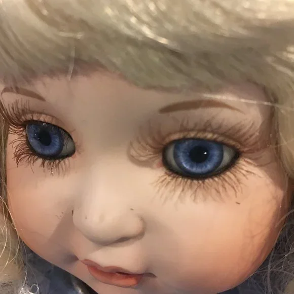 Vintage Marie Osmond Millennial Angel Doll - Picture 10 of 14